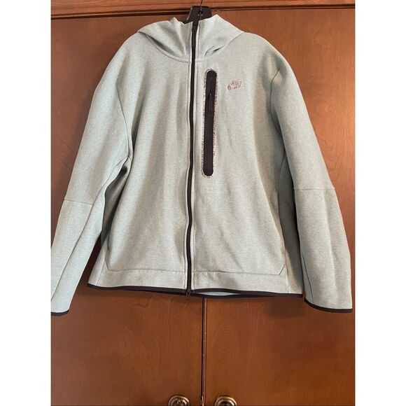 Nike jackets - Picture 1 of 4